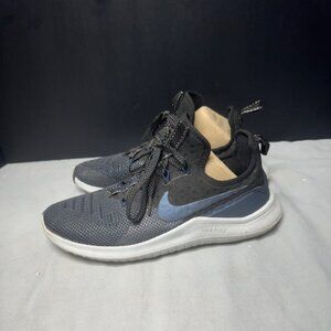 Nike FreeTR 8 Woman's Size 9